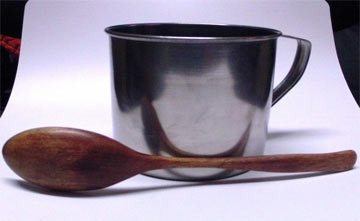 Наставник и ложка